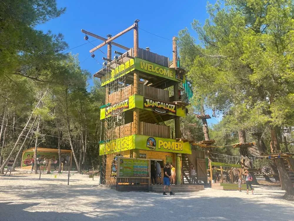 Il parco avventura Jangalooz vicino a Premantura