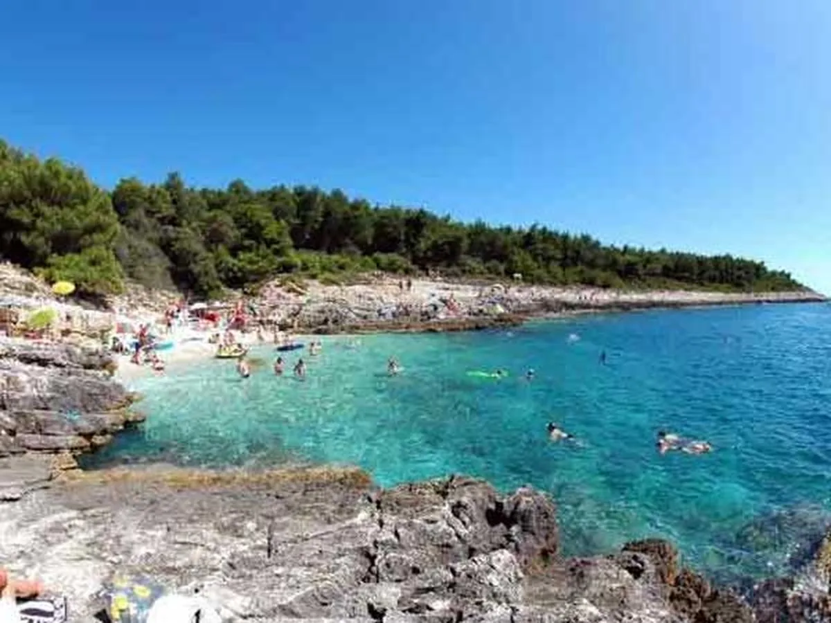 Spiaggia Pinižule — Premantura