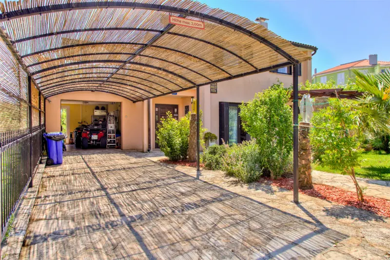 Villa Dolce Vita · Esterni
